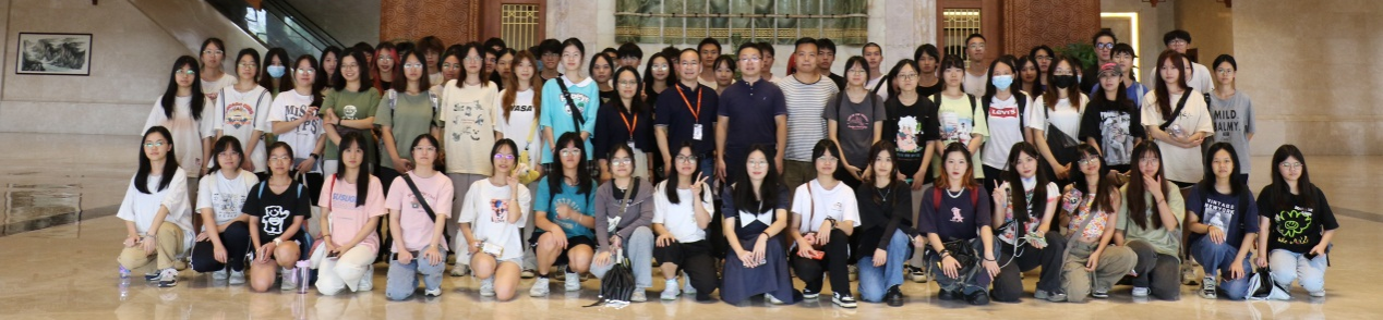 williamhill中文组织动物医学和动物科学专业学生到企业参观学习